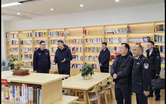 新疆维吾尔自治区监狱局来我局调研交流