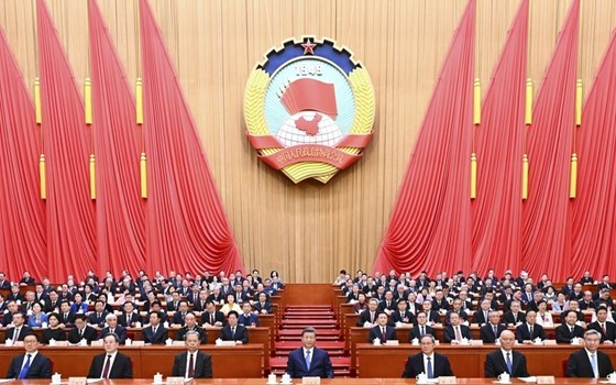 全国政协十四届四次会议在京开幕 习近平等党和国家领导人到会祝贺